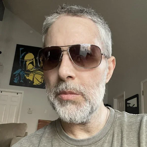 Gorgeous Classic Vintage Georgio Armani Sunglasses - Picture 13 of 15